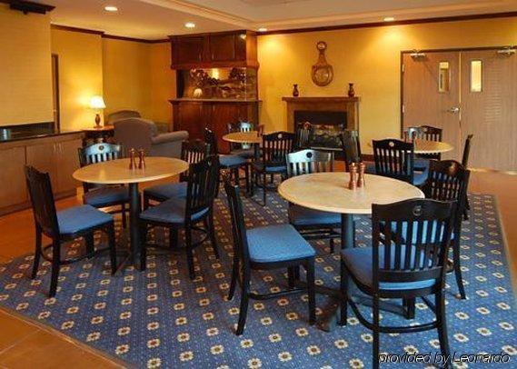 Holiday Inn Express & Suites Buford Ne - Lake Lanier By Ihg Restoran foto